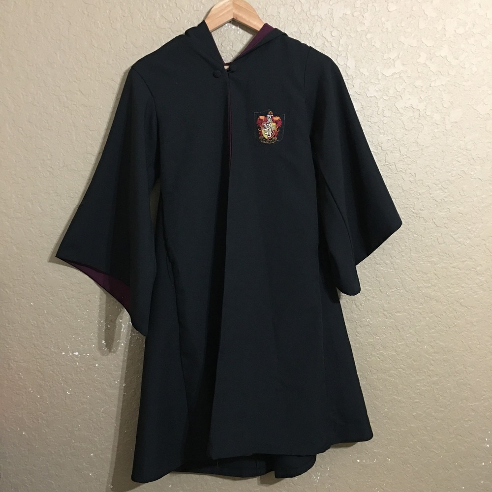 The Wizarding World of Harry Potter Gryffindor Robe XXXS Black Hooded Cloak